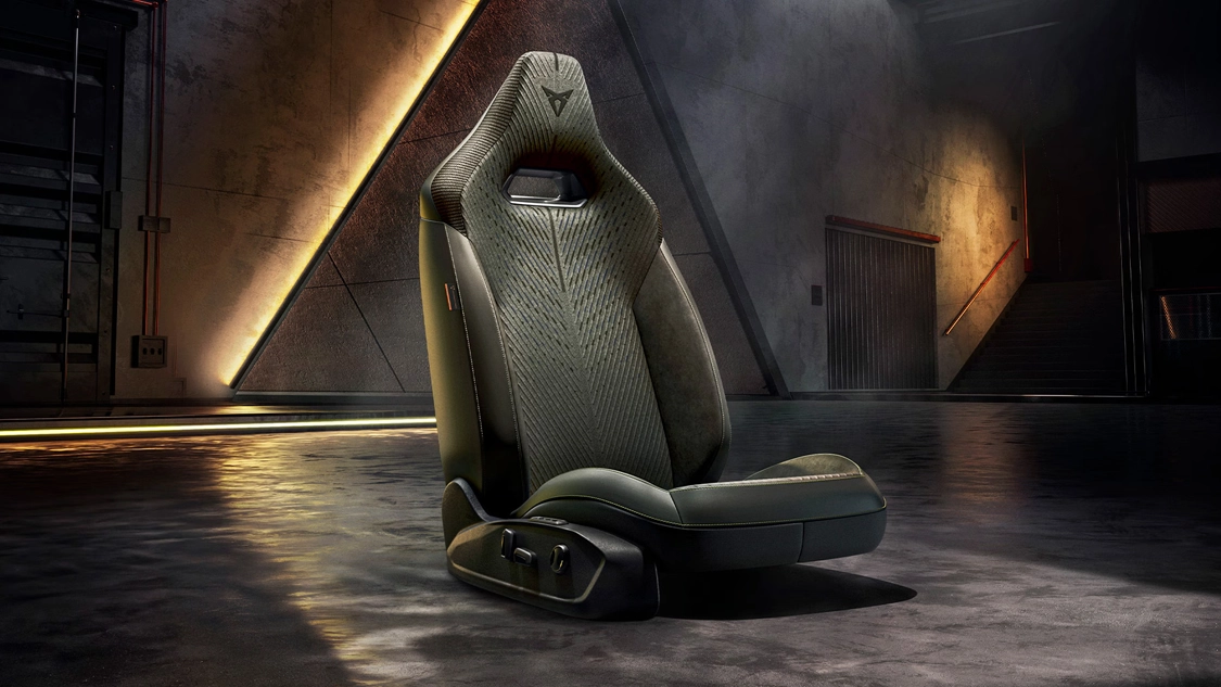 Intérieur cockpit numérique de la Cupra Leon Sportstourer hybride rechargeable