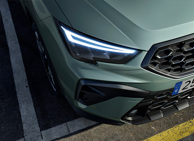 Vue avant du Seat Arona 2026 sur route